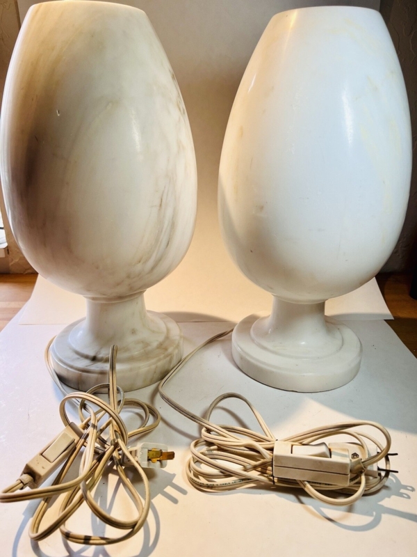 Pair Mid-Century Modern Sculptural Alabaster Lamps, Ovoid Silhouette