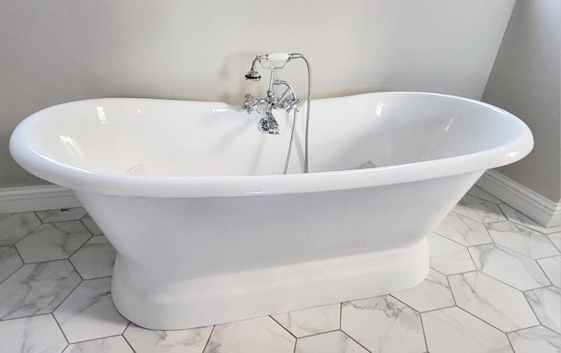 Pedestal Bathtub: 72 Inch Double Slipper Cast Iron