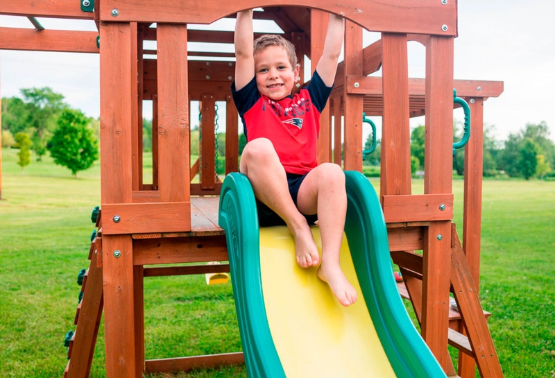 Playground Set Traditional Outdoor Style with Safety Handles