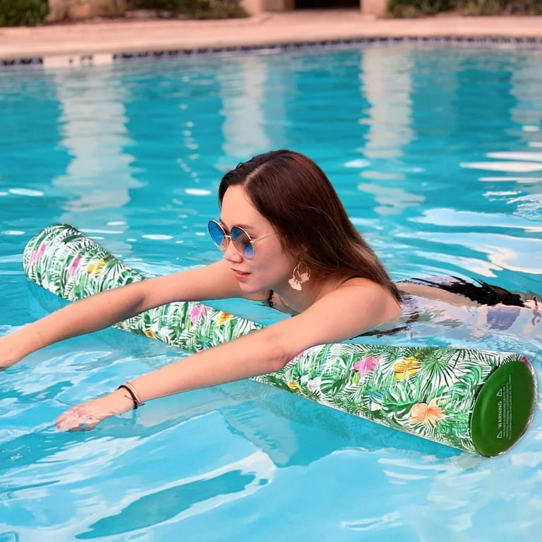 Pool Float: Oversized Tropical Foliage Print Log