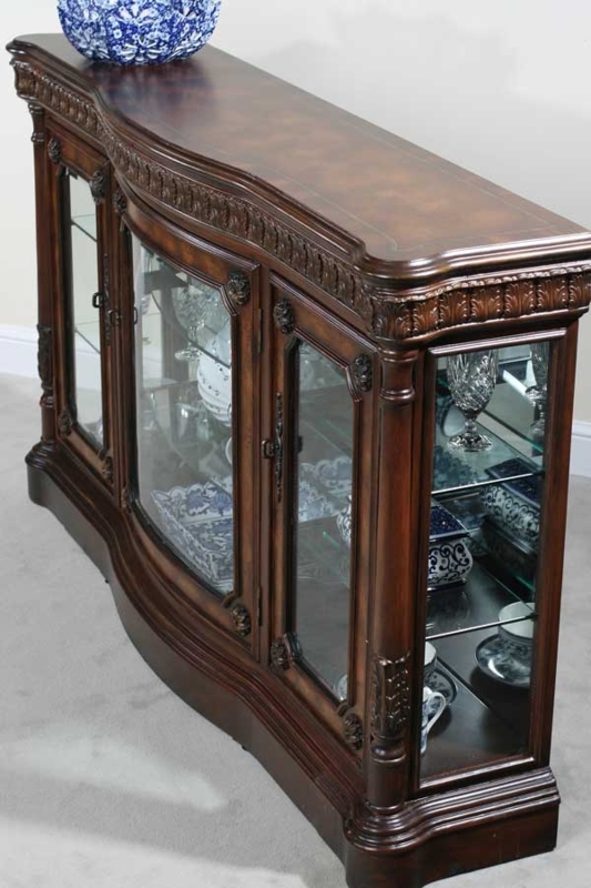 Regency Style Curio Cabinet with Bow Front and Ornate Carvings