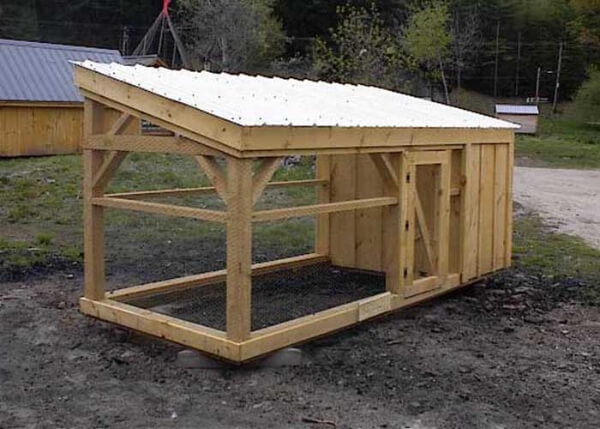 Rough Sawn Timber Frame Chicken Coop Shell Shed Roof