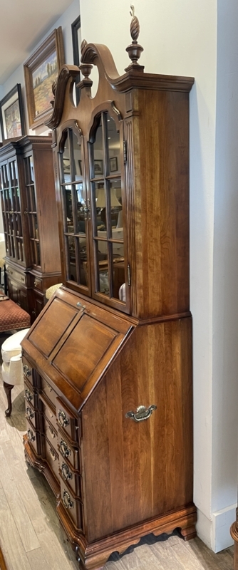 Secretary Desk with Block Front Drawers and Broken Pediment