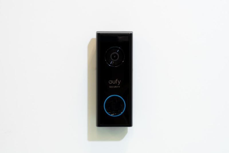 Smart Doorbell Glossy Finish LED Ring Rectangular Form Camera Lens Tech