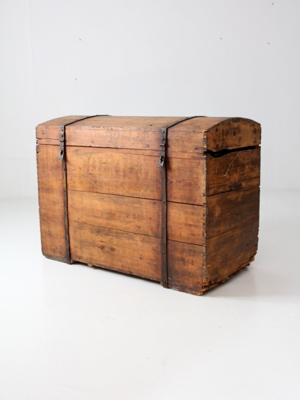 Storage Trunk Primitive Rustic Domed Lid Horizontal Plank Construction