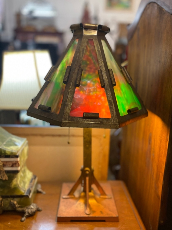 Table Lamp Arts and Crafts Pink Green Slag Glass Hexagonal Shade
