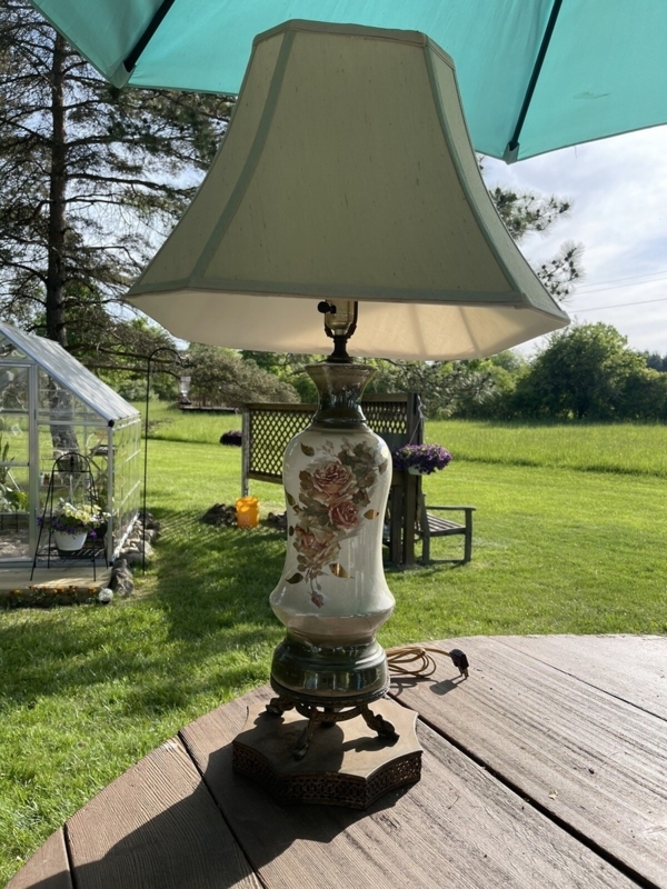 Table Lamp Cottagecore Floral Porcelain Filigree Brass Base