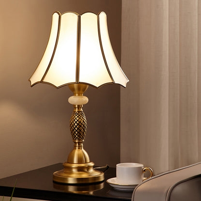 Table Lamp Scalloped Opaque Glass Pineapple Texture Brass Base Colonial