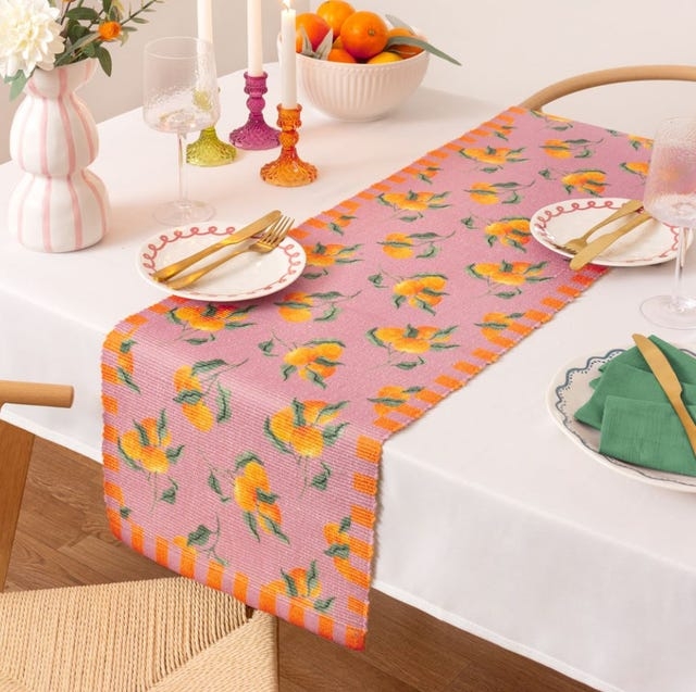 Table Runner: Citrus Fruit Pattern with Pink Checkered Border