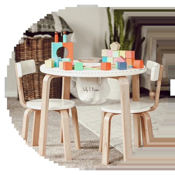 Toddler Table Set: Hanging Storage Pouch & Bentwood Legs
