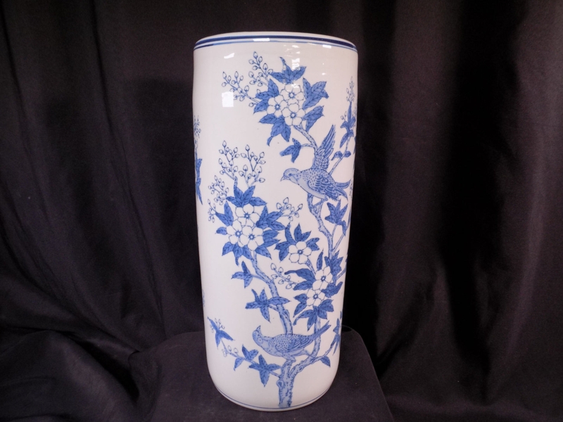 Umbrella Stand Bird Illustration Banded Rim Traditional Bird Motif