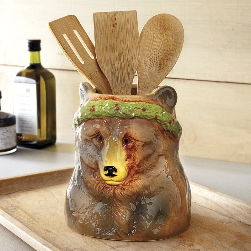 Utensil Holder Bear Motif Holly Wreath High Gloss Finish Rustic Lodge