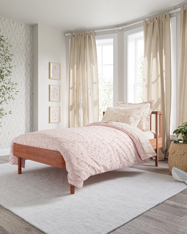 Warm Wood Kids Twin Bed with Rounded Frame and Spindle Headboard