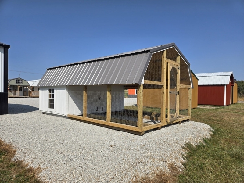 White Gambrel Roof Chicken Coop with Integrated Run - Classic Style