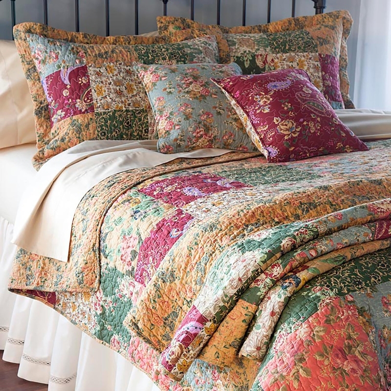 Antique Floral Quilt Set Burgundy Paisley Patchwork Ruffled Skirt