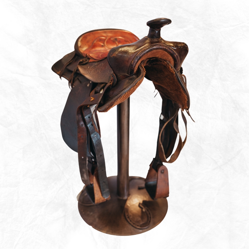 Bar Stool Saddle Horn Hanging Stirrups Horseshoe Motif Pedestal