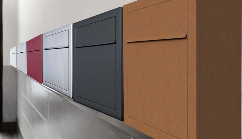 Base by Bravios - Modern Wall-Mounted Anthracite Mailbox