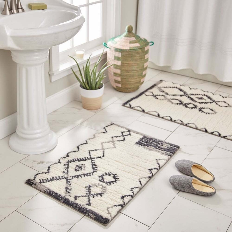 Bath Rug Plush Texture with Charcoal Tribal Motifs and Cream Base
