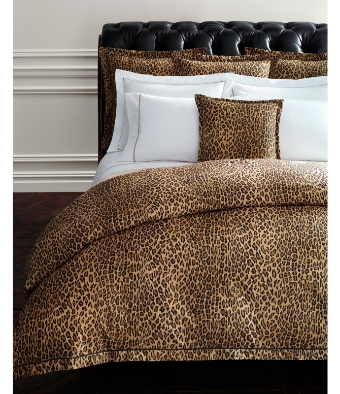 Bedding Set Moody Maximalism Leopard Print Button Tufted Details