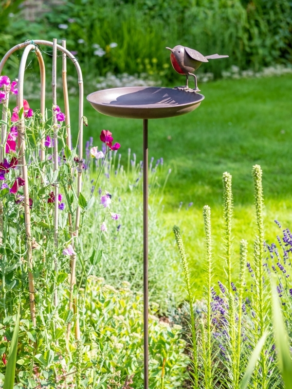 Bird Bath Stake Robin Ornament Weathered Metal Cottage Garden
