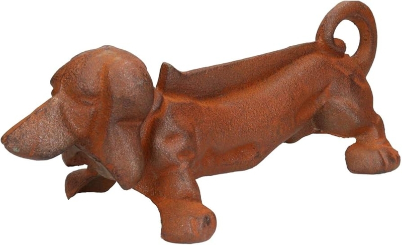 Boot Scraper in Rusted Cast Iron with Integral Ridge Back
