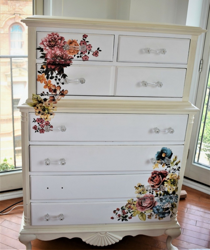 Chest Of Drawers Shabby Chic Tiered Design with Clear Acrylic Pulls