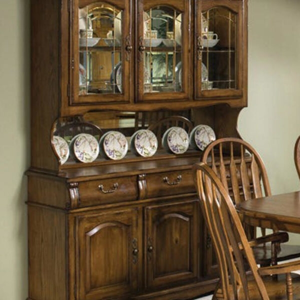 China Cabinet Traditional Oak, Leaded Glass Doors, Mirrored Back