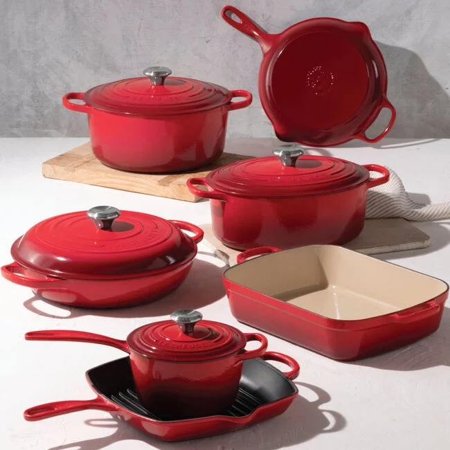 Cookware Set in Vibrant Gradient Red Enamel with Stainless Steel Knobs