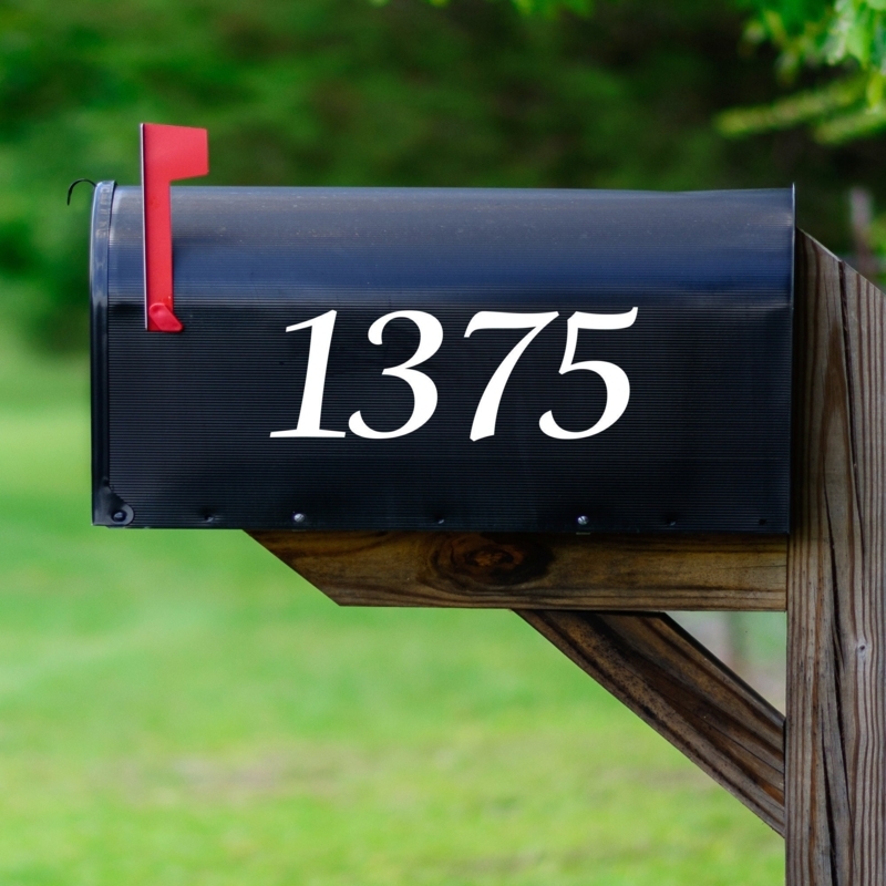 Cottagecore Mailbox Setup: Large Serif Numbers, Matte Black & Wood Post