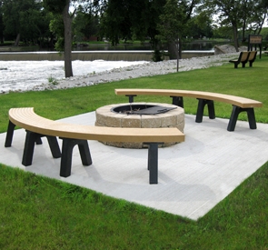 Curved Bench Recycled Plastic Tan Backless Fire Pit Surround