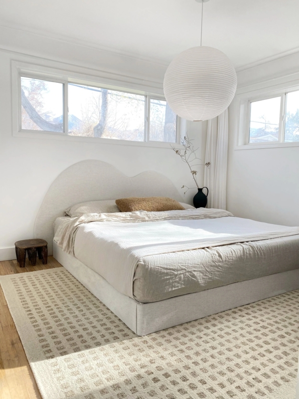 Curved Wavy Upholstered Headboard Bed Japandi Organic Modern