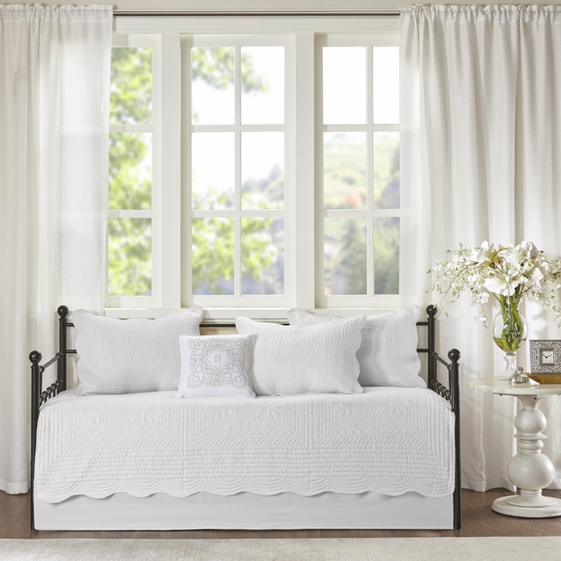 Daybed Black Metal Finials Scalloped White Quilt Pedestal Table
