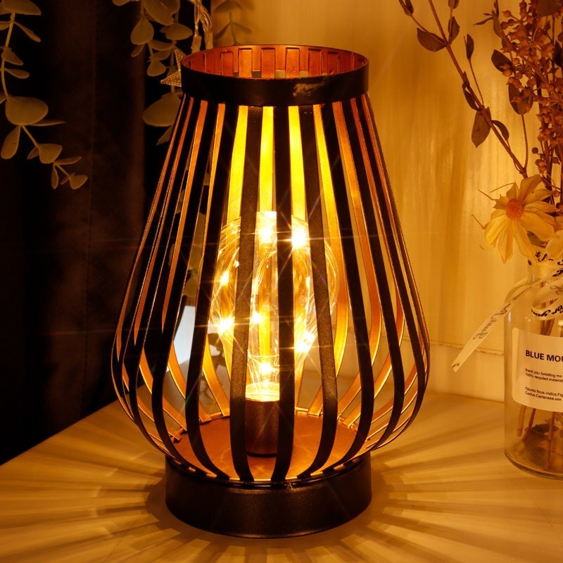 Decorative Metal Lantern Teardrop Shape Radial Shadow Pattern