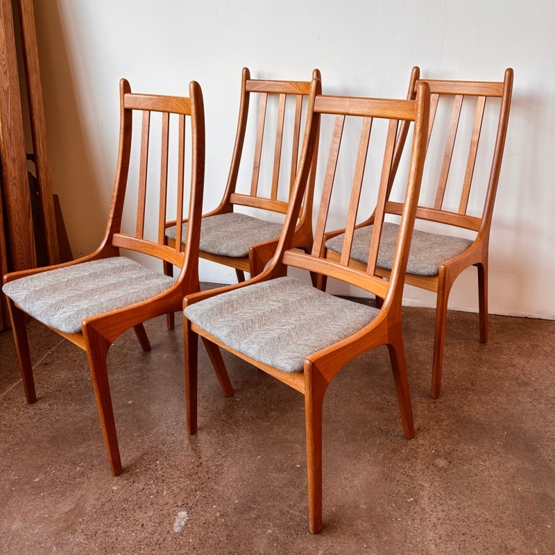 Dining Chairs Set of Four High Slat Back Grey Herringbone Seat Satin