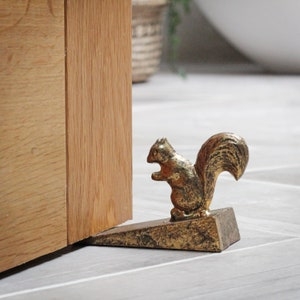 Door Stop Squirrel Motif Antiqued Finish Metal Look Vintage Inspired