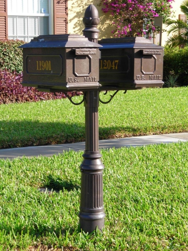 Dual Mailbox System on Fluted Pedestal Post in Bronze Tone Finish