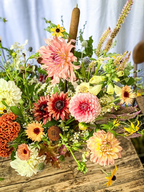 Floral Arrangement: Rustic Garden Style with Cattail Accent and Dahlias