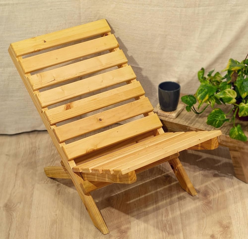 Folding Beach Chair Reclined Backrest Honey Oak Slatted Wood Scandi