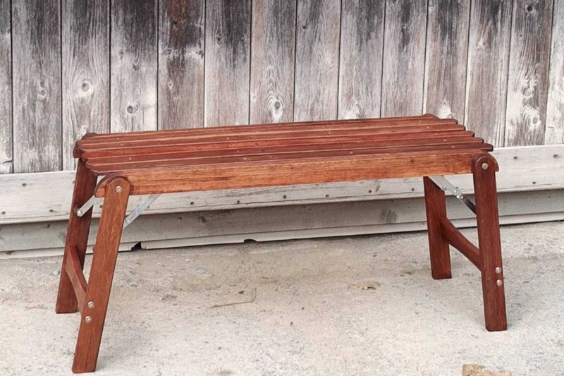 Folding Bench Reddish Brown Slatted Wood H-Frame Base Rustic