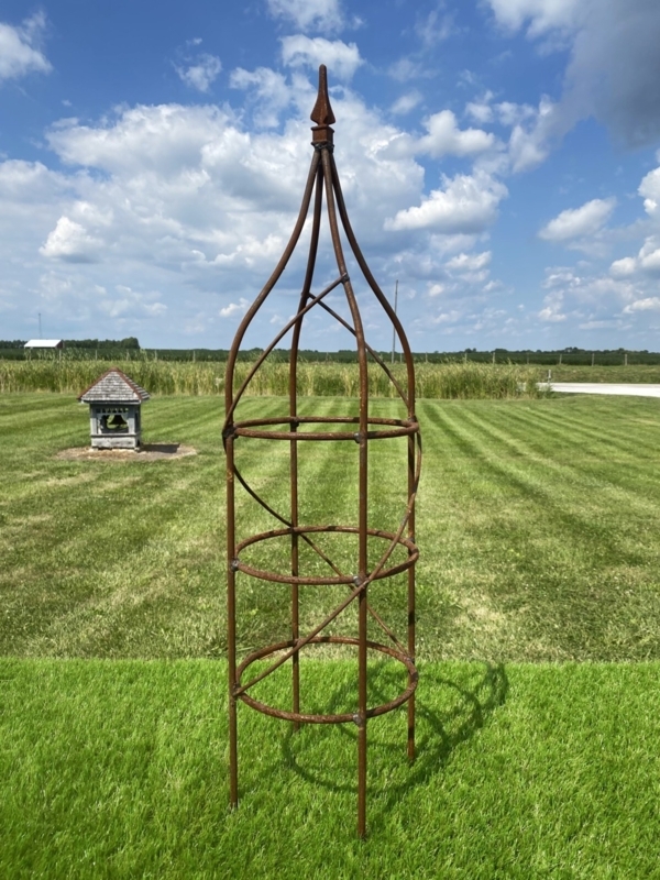Garden Obelisk Onion Dome Shape Weathered Rust Patina Pointed Finial