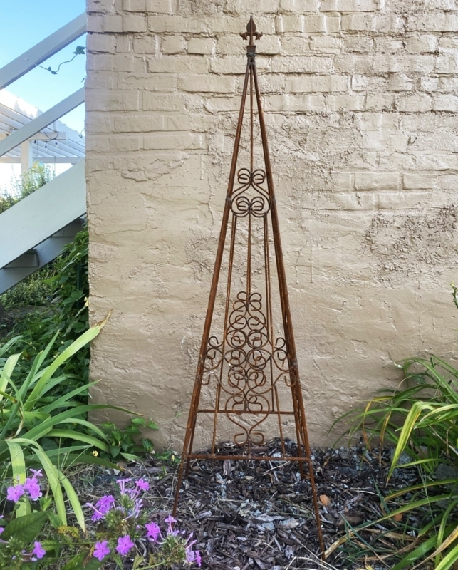 Garden Obelisk, Rusted Scrollwork Trellis with Fleur-de-Lis Finial