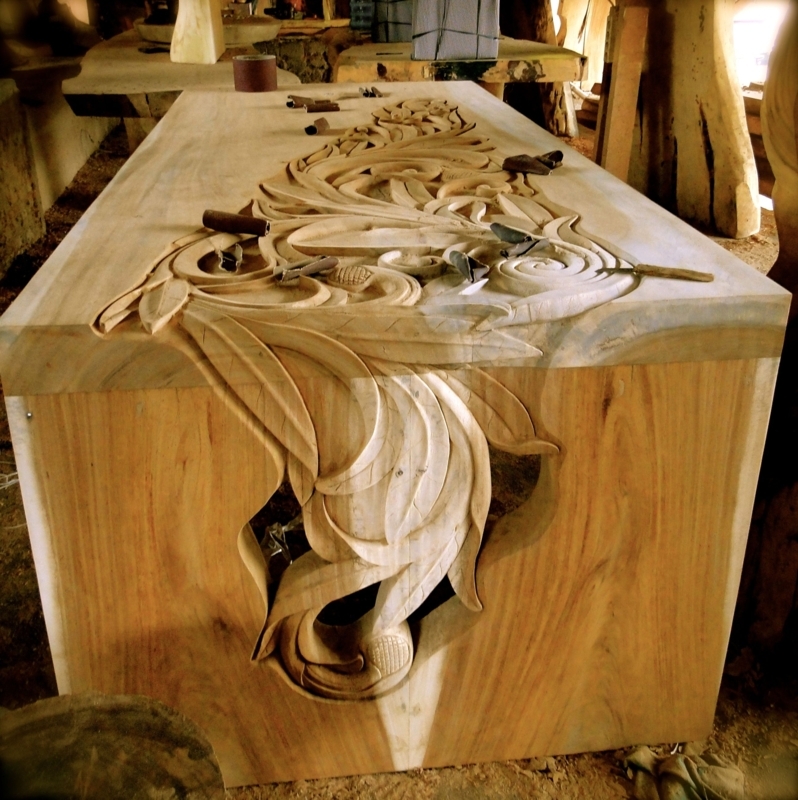 Hand Carved Table, Wrap Around Design, Floral Motif, Raw Wood Slab