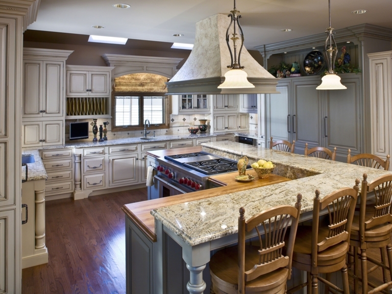 Kitchen Island Multi-Level Surface Distressed Antique White