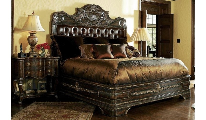 Luxury Baroque Bedroom Set: Espresso Finish with Shell Carving Motif