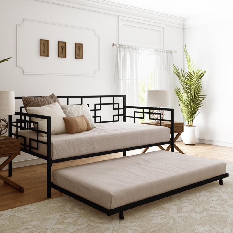 Matte Black Metal Daybed with Geometric Lattice Back