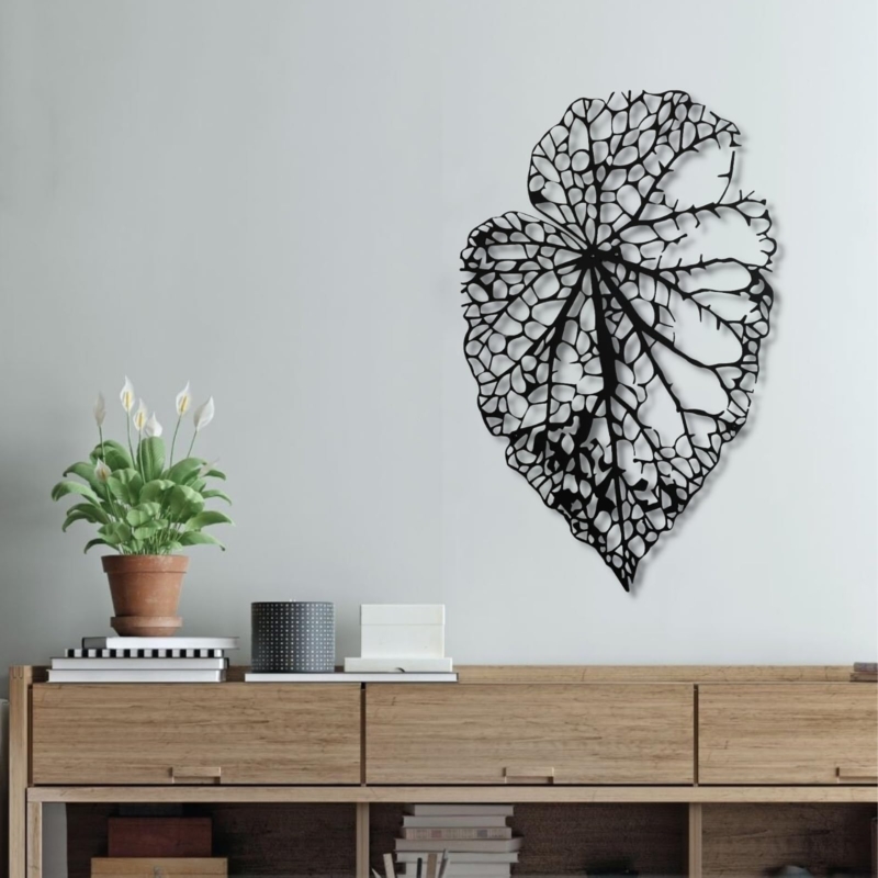 Metal Leaf Wall Hanging