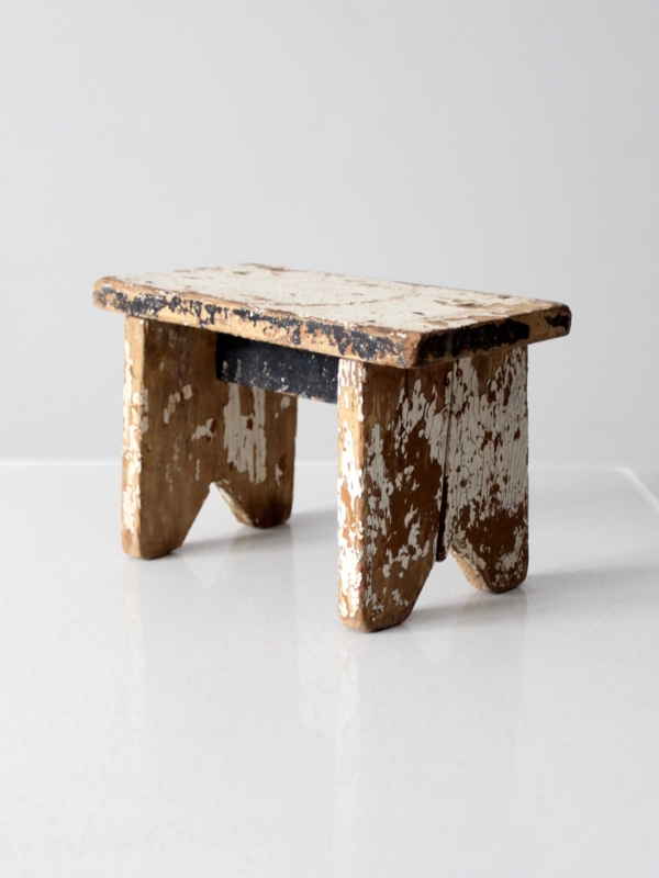Milking Stool Chipped Paint, Distressed Farmhouse Riser