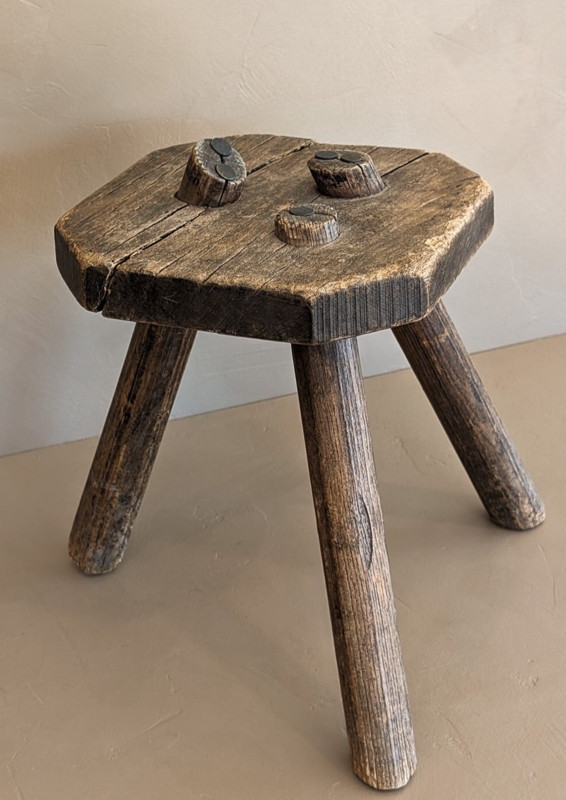 Milking Stool with Faceted Seat, Wedged Tenon Wood Accent