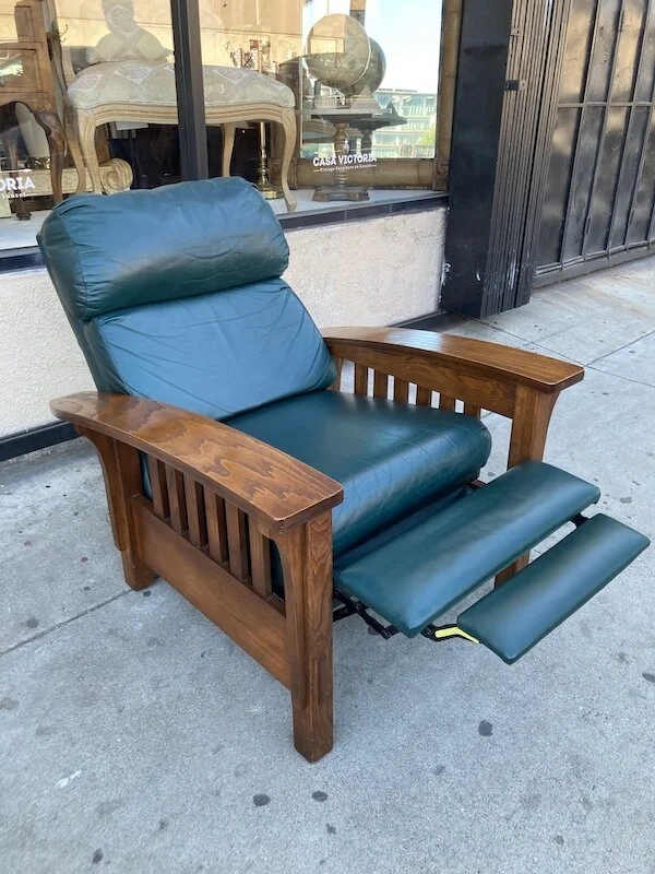 Mission Recliner Forest Green Oak-Toned Frame Cushioned Headrest