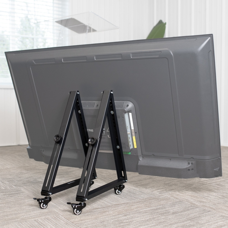 Mobile TV Stand Low Profile Locking Casters Industrial Adjustable